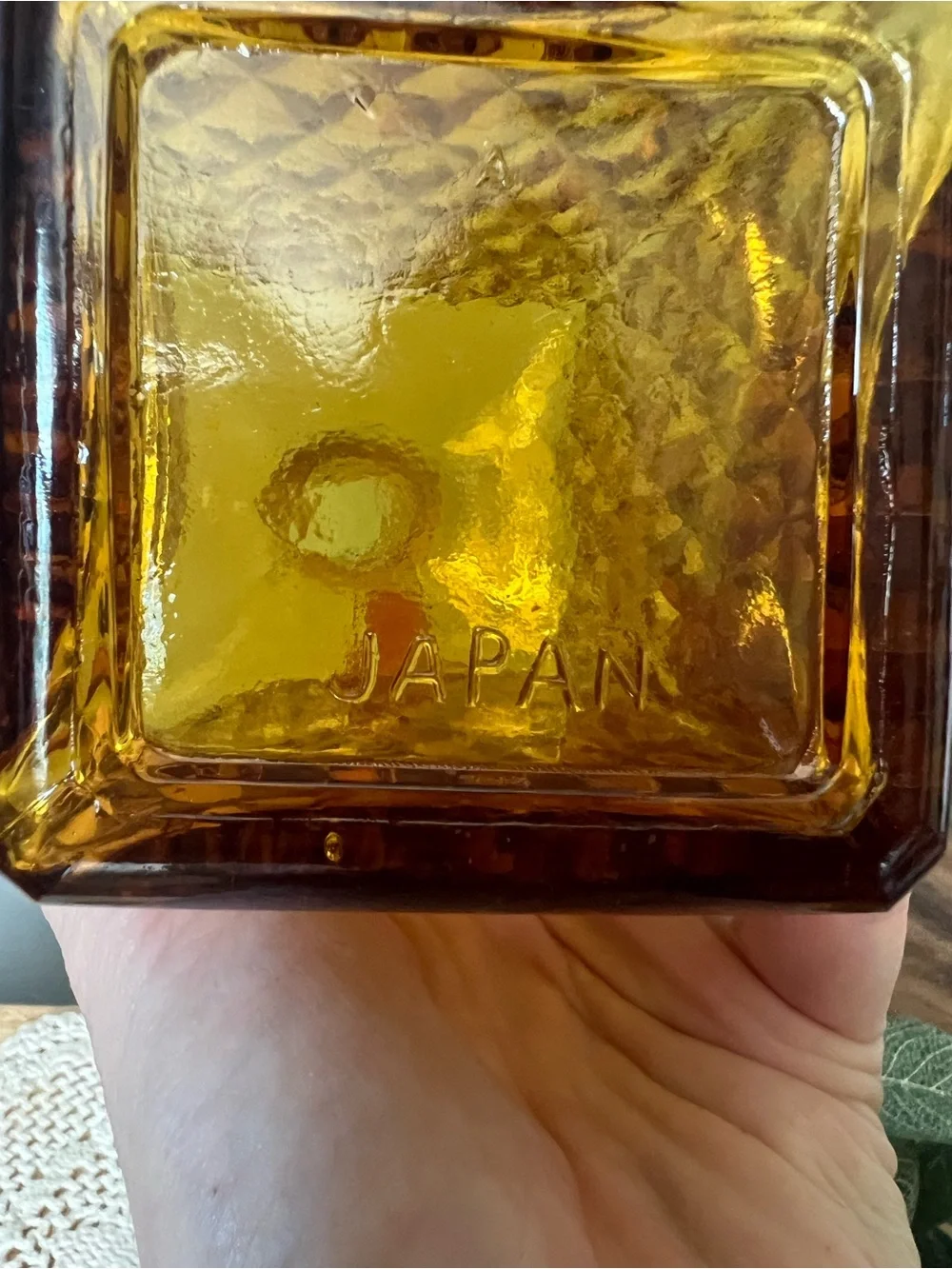 Vintage MCM  Locking Bar Caddy & Decanter Set Amber Diamond Point Glass Japan